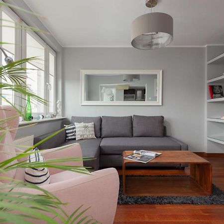 View Apartment Powisle Warschau Exterior foto